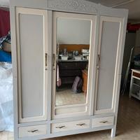 Armadio della nonna in stile Shabby