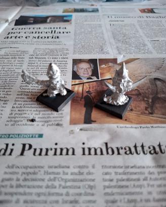  miniature Ezalyth e Ysilthan mid nor

e Ysilthan

