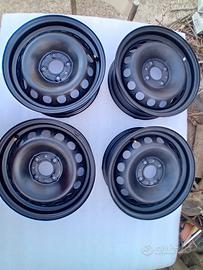 Cerchi in ferro r14 Fiat 500