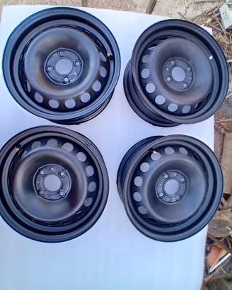 Cerchi in ferro r14 Fiat 500