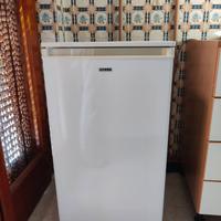 Mini frigorifero frigo bar Nikkei