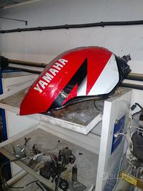 serbatoio Yamaha r6