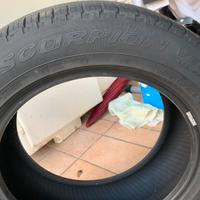 Gomme 4 stagioni Pirelli Scorpion verde 215/60 R17