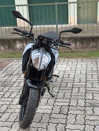 Ktm duke 125 2023