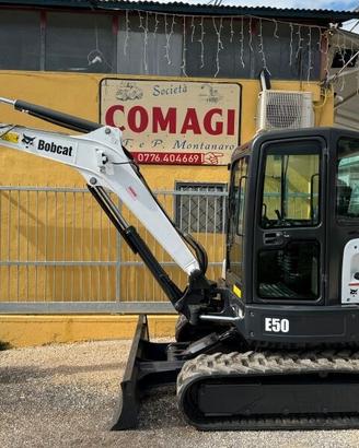 Miniescavatore bobcat e50 girosagoma 2013 a/c