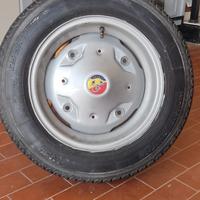 Gomme con cerchi  per Fiat 500 d'epoca 