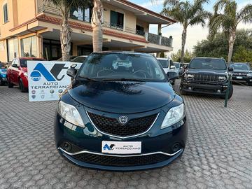 Lancia Ypsilon 1.2 69 CV GPL CASA Ecochic Gold