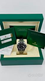 ROLEX SUBMARINER  DATE
