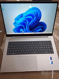 hp elitebook ENVY  17 ultra 5