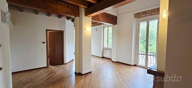 Appartamento di 138 m² con 2 locali e box auto a M