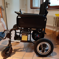 Carrozzina elettrica