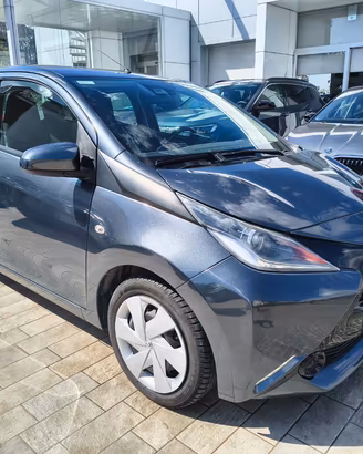 TOYOTA Aygo 1.0 VVT-i 69 CV 5p. x-play TSS MMT