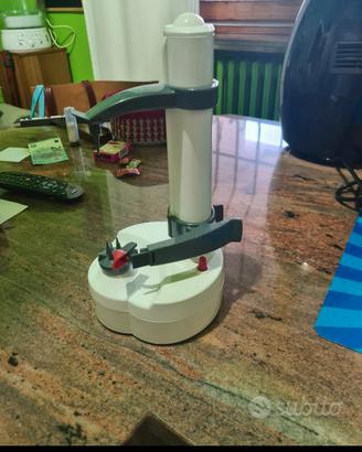 PELA FRUTTA ELETTRICO A PILE