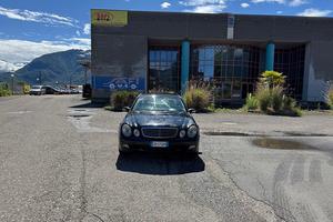 Mercedes-Benz E 270 cdi V6 Avantgarde AMG