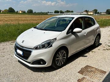 Peugeot 208 blue Hdi - Diesel Euro 6b - N1