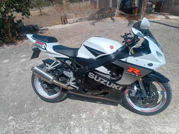 Suzuki gsxr 600