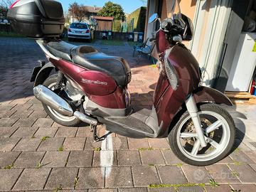 Aprilia Scarabeo 200 ie