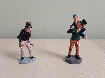 Lemax Babbo Natale, Scrooge, Bob Cratchit con Tiny