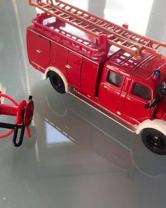 Camioncino dei pompieri rosso  Siku Magirus 4115