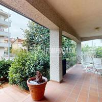 Villa bifamiliare in centro a Trodica!