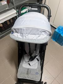 Passeggino leggero compatto