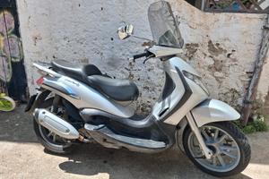 piaggio beverly 250