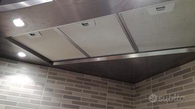 Cappa angolare a filtri marca Faber