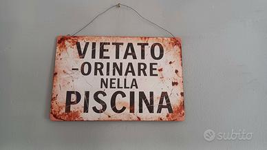 Insegna particolare in metallo per piscina