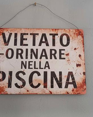 Insegna particolare in metallo per piscina