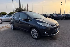 FORD Fiesta 1.2 16V 5p. Titanium