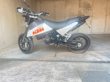 Ktm690 sm