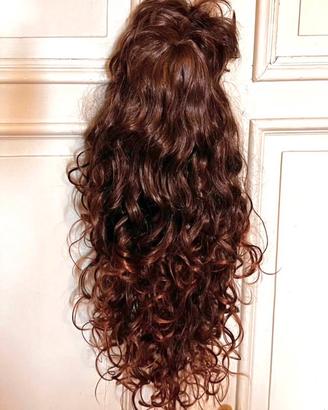 Parrucca lunga 70 cm. castano ramato