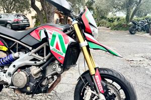 Aprilia Dorsoduro 750
