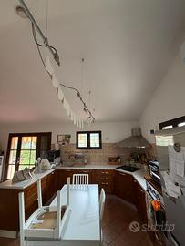 GRANDE CUCINA COMPLETA DI ELETTRODOMESTICI