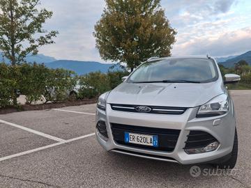 Ford Kuga 2.0 TDCI 163 CV 4WD Powershift Titanium