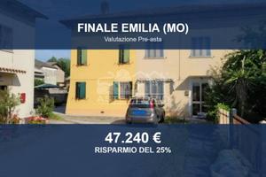 Immobile in asta di 204 m² con più di 5 locali a F