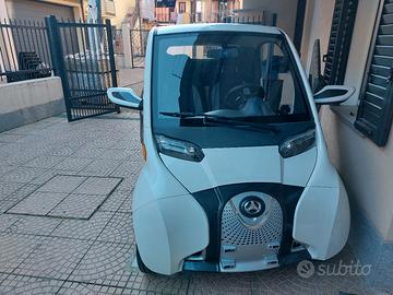 kitty xev microcar