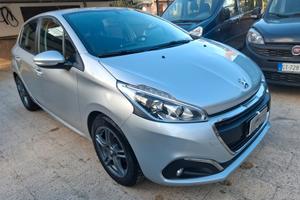 Peugeot 208 - 1.6 HDi Navi|Clima|Sensore 2017