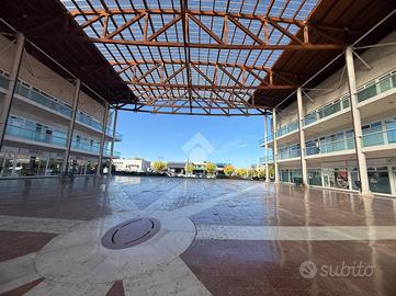 UFFICIO A RICCIONE