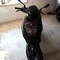 Moto dcooter