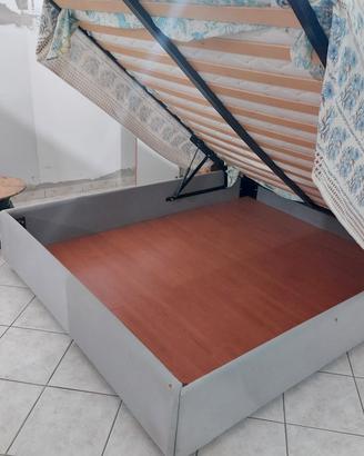 Letto Matrimoniale a doghe cassetto a scomparsa 