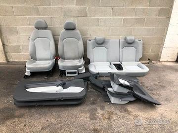 Sedili Audi A1 anno 2014 3 porte