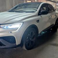 Renault Arkana R.S. Line E-Tech Hybrid 145CV- Apri
