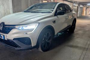 Renault Arkana R.S. Line E-Tech Hybrid 145CV- Apri