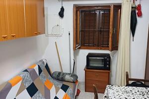 STANZA SINGOLA CON BAGNO IN CAMERA
