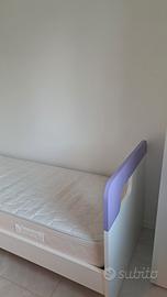 letto singolo con materasso