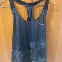Canottiera desigual