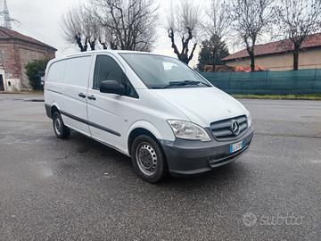 Mercedes Benz Vito