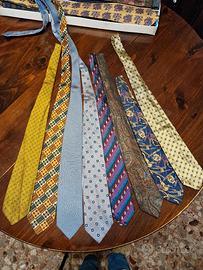 Lotto da 40 cravatte