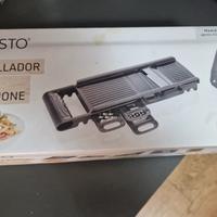 grattugia multifunzione